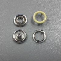 Кнопка рубашечная  7,8мм открытая в Дагестане