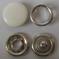 Кнопка рубашечная 9,5мм Закрытая в Дагестане