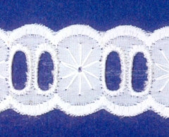 Шитье № 25107 шир 25мм(уп.9м)