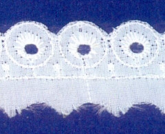 Шитье № 2599 шир 25мм(уп.9м)