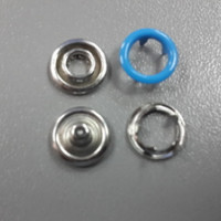 Кнопка рубашечная 15мм открытая в Дагестане